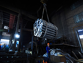 Stop the Confusion! A Detailed Explanation: The Relationship and Difference Between Seamless Steel Pipe "Standards" and "Material Grades" Stop the Confusion! A Detailed Explanation: The Relationship and Difference Between Seamless Steel Pipe "Standards" and "Material Grades"