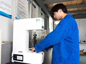 Uji keras pipa baja: ketepatan & standar kepatuhan Steel Pipe Hardness Testing: Precision & Standards Compliance